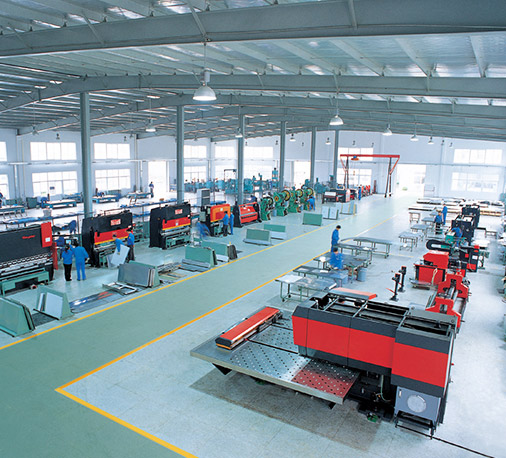 888集团welcome大厅中央厨房生产线设计工位设计合理 888集团welcome大厅中央厨房生产线设计工位设计合理