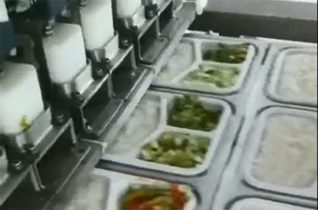 打饭神器——888集团welcome大厅米饭分装机 打饭神器——888集团welcome大厅米饭分装机